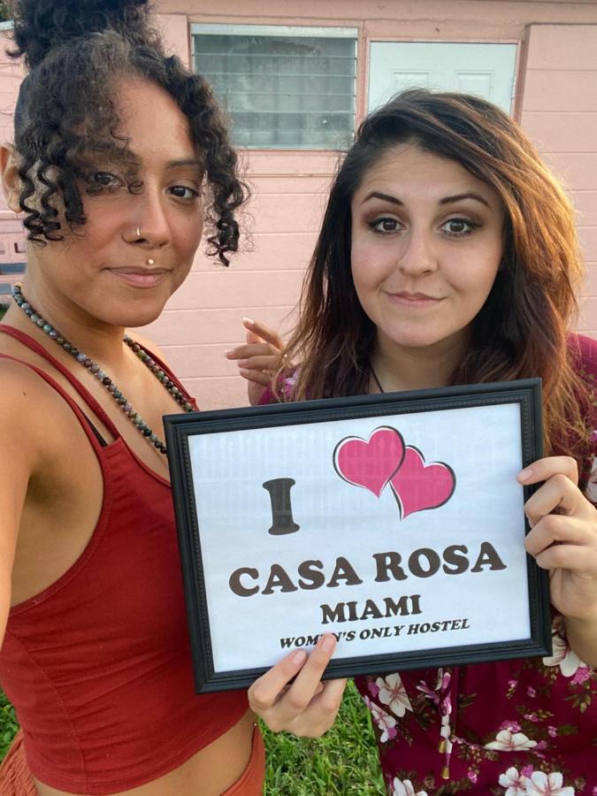 Casa Rosa All Women'S Hostel Miami Exterior photo